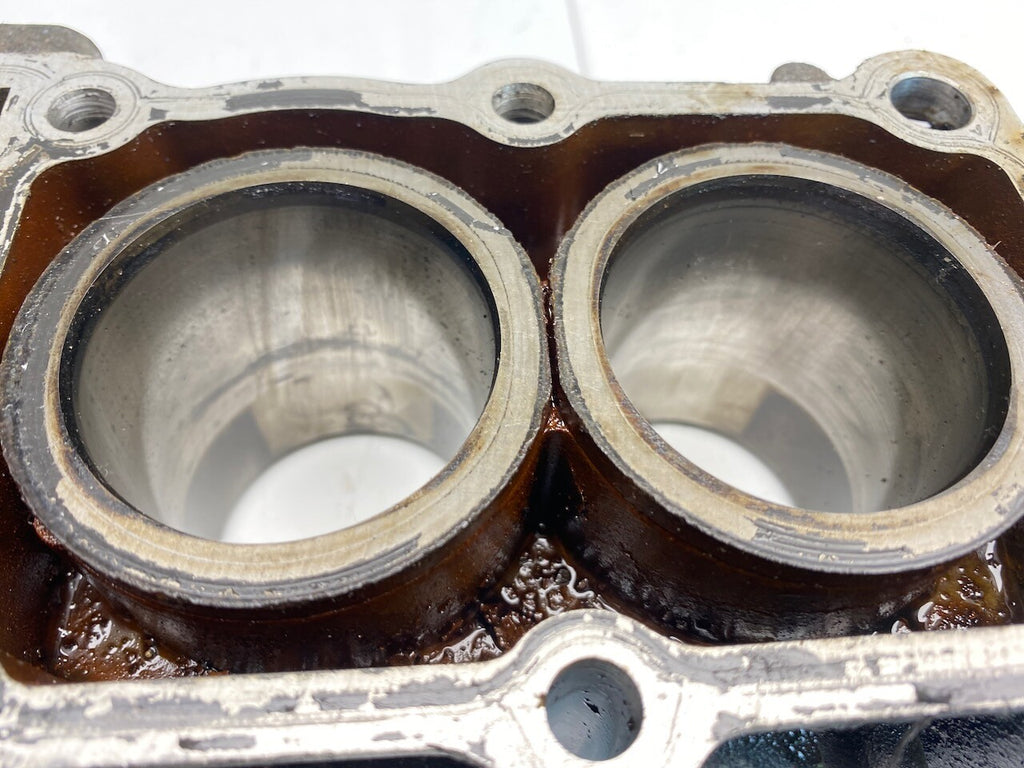 Yamaha FZR250 3LN Cylinder Block on Standard 48mm Bore 2KR-11310-01
