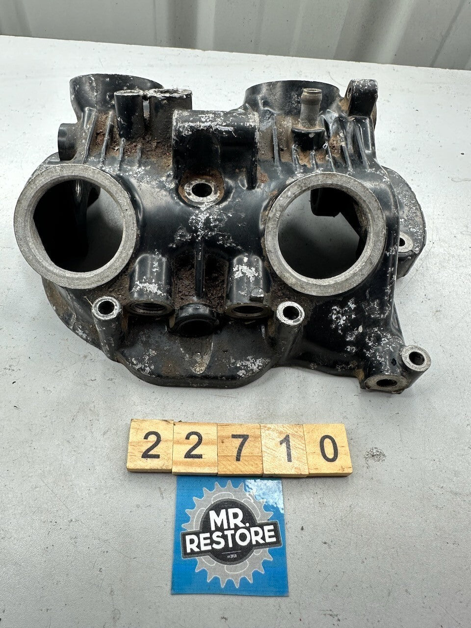 Honda XL600R Cylinder Head Rocker Cover