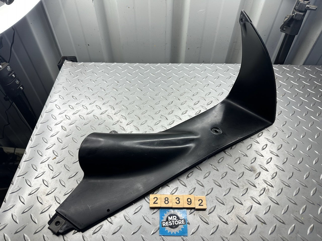 Yamaha FZR1000 '92-93' Right Panel Cowling Fairing 2 - 3GM-2835V-70  3GM-2835V