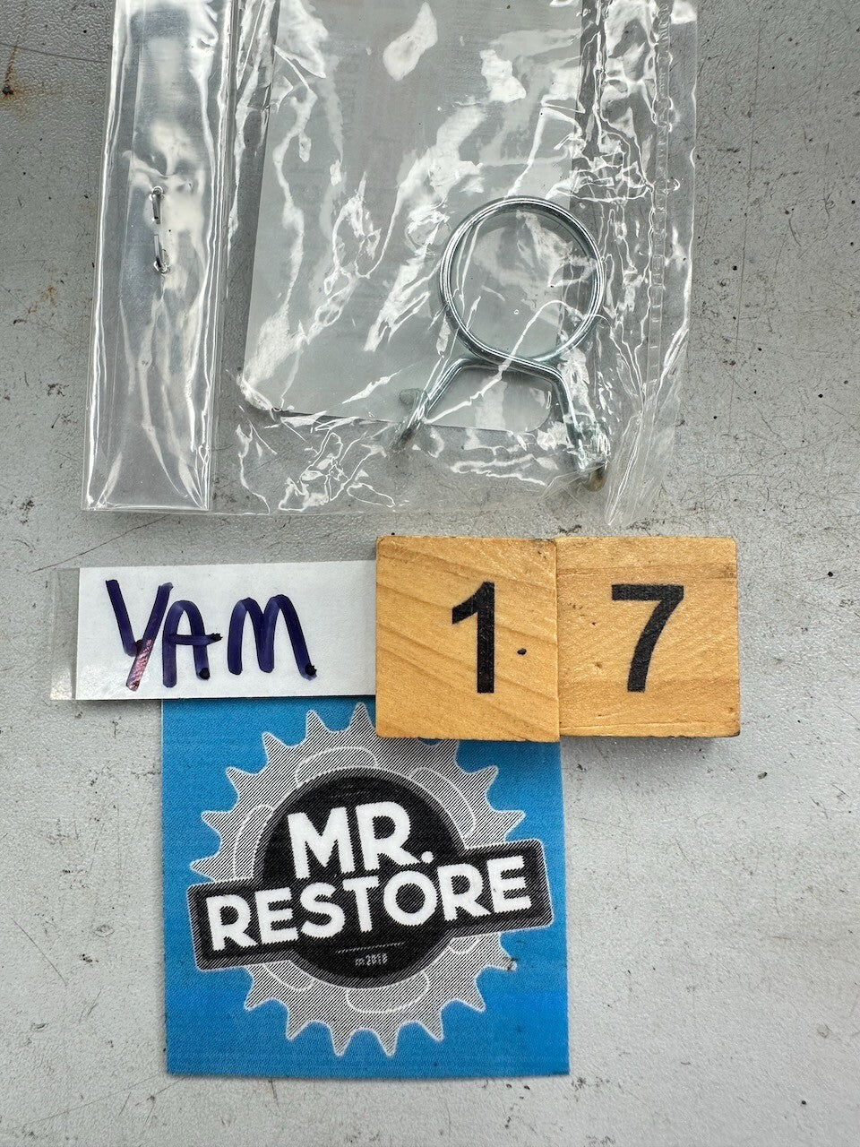 Yamaha NOS OEM RZ350 RZ250 RD350LC RD250LC TDM850 Hose Clip