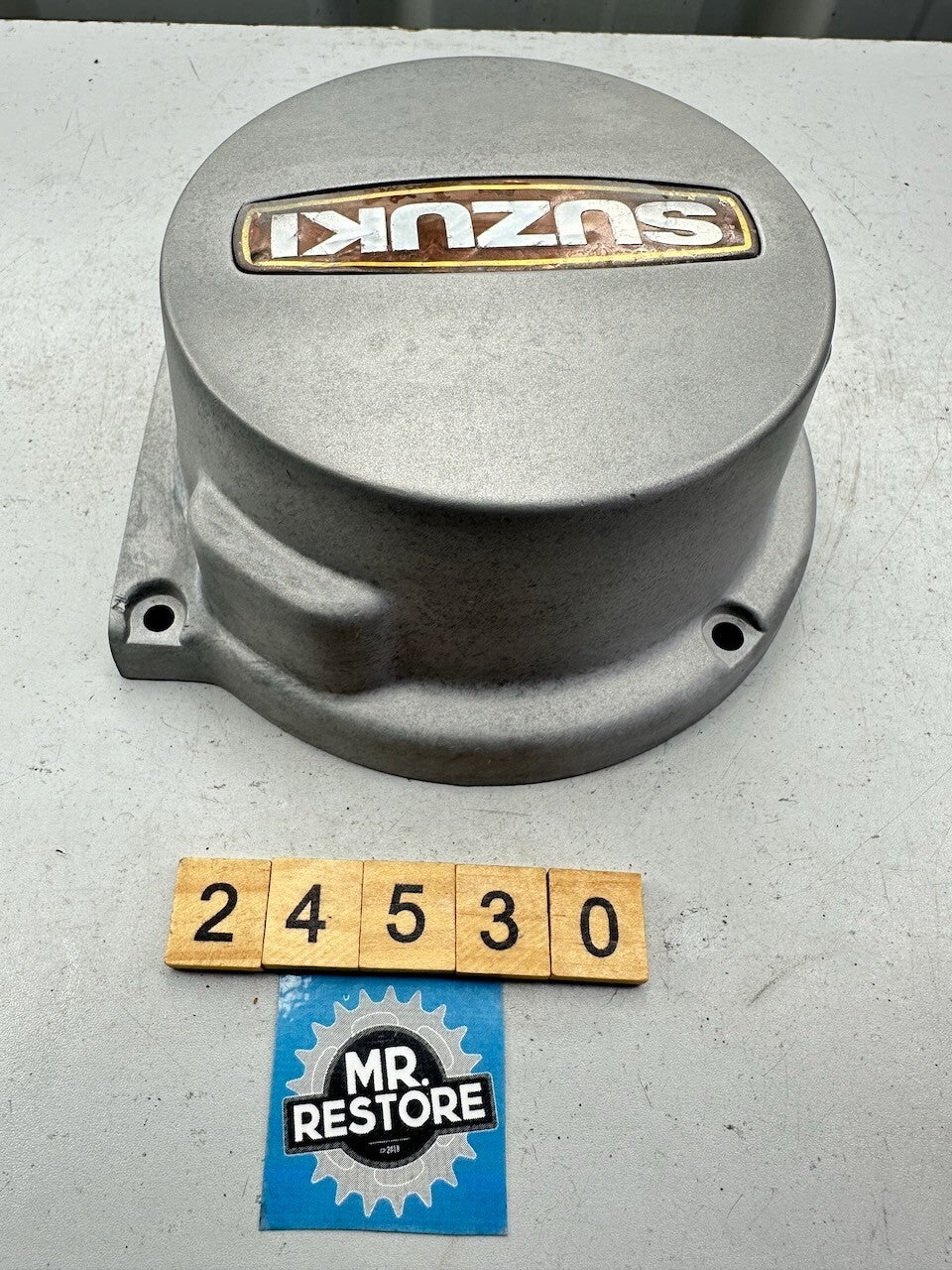 Suzuki GT380 Magneto Stator Generator Cover 11351-33601