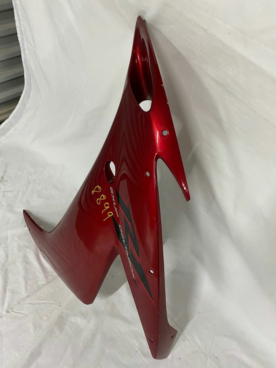 Yamaha R1 YZF 04-06 LH MID PANEL 5VY-2835U Red