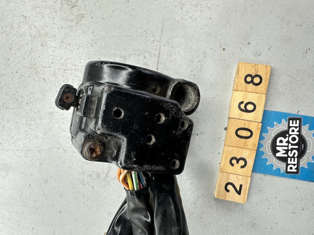 Suzuki GS650 Katana Right Handlebar Switch