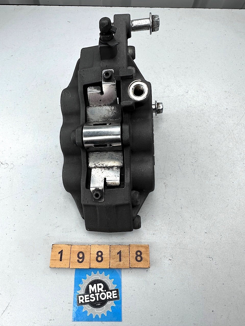 Kawasaki ZX600 Ninja ZX-6R - R/H Front Brake Calliper 43041-1821-GZ
