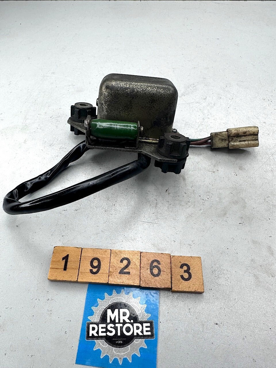 Yamaha R5 Regulator / Rectifier