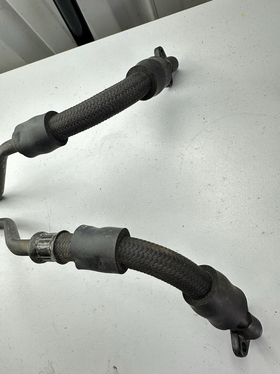 Suzuki GSXR750 '88-90' Pair Oil Cooler Hose Line Pipes 16460-17D00 16470-17D10
