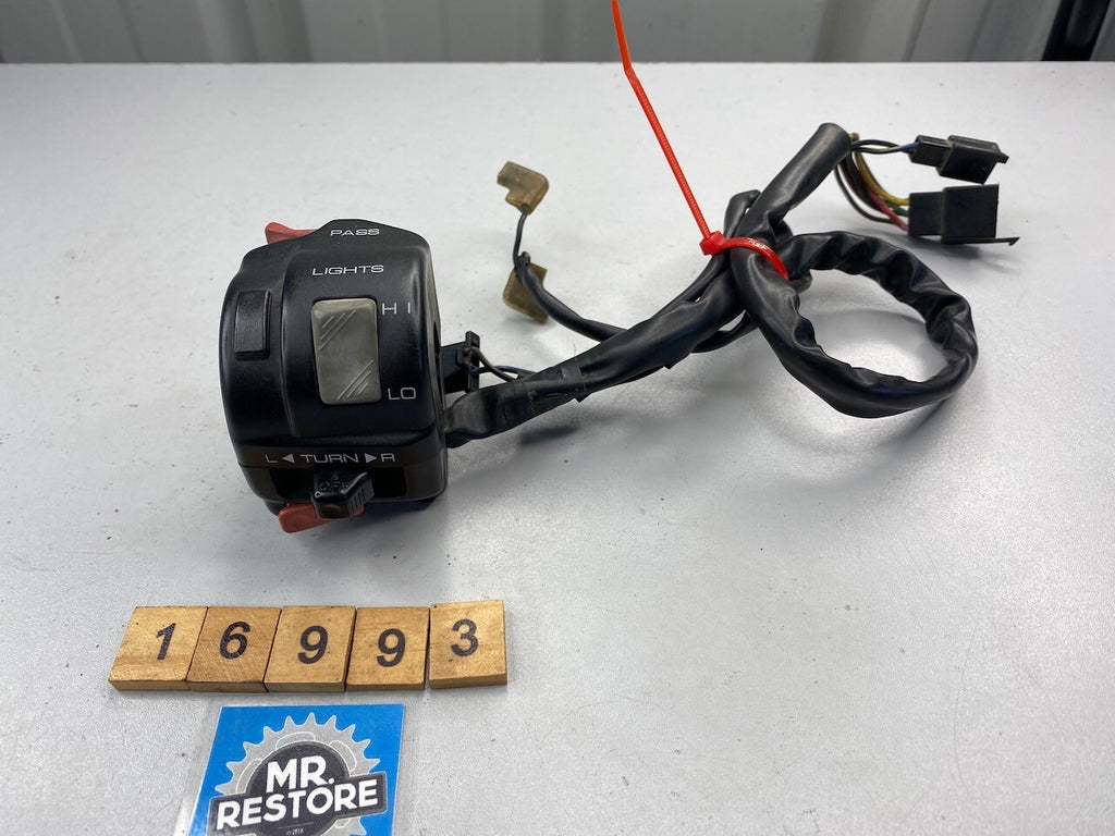 Yamaha FZR1000 YZF750 L/H Handlebar Switch 3LK-83973-10