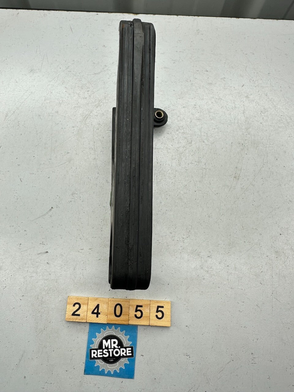 Triumph Daytona Speed Triple T300 Sprint Trident Trophy - Chain Slider