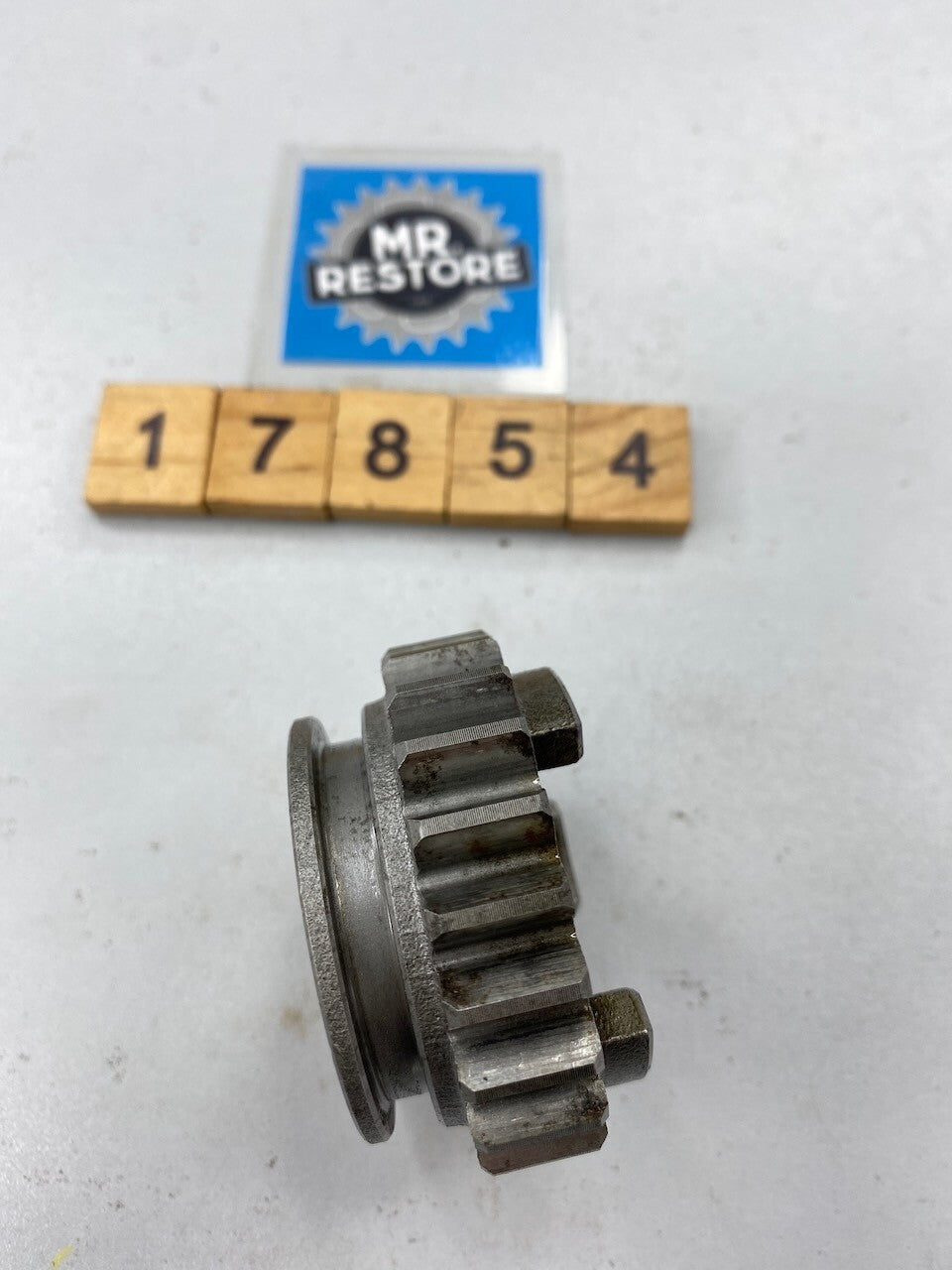 Yamaha SR500 SR400 XT500 TT500 Transmission 4th Wheel Gear 583-17241