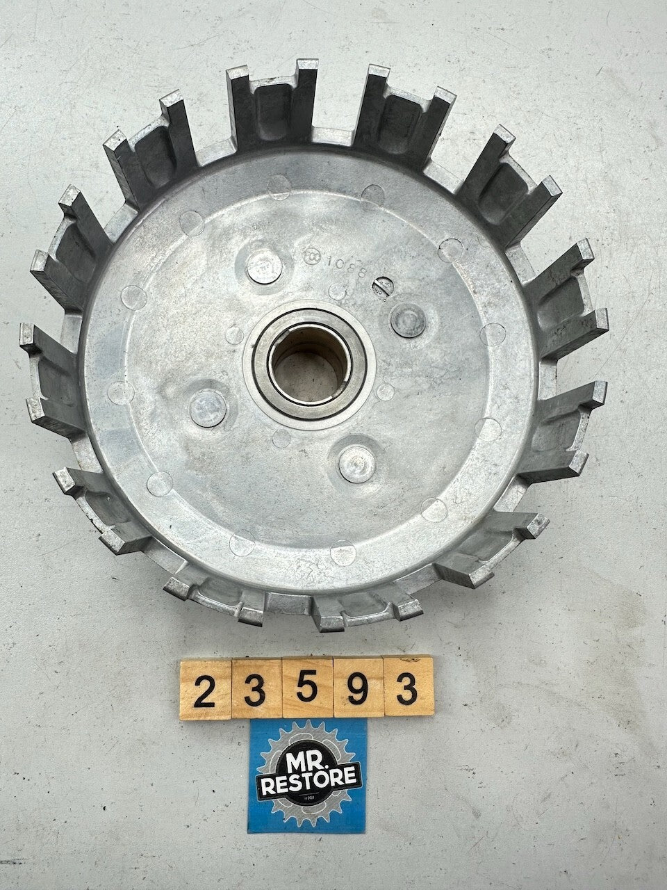 Kawasaki KR250 KR1 '88-89' Clutch Basket 13095-1172