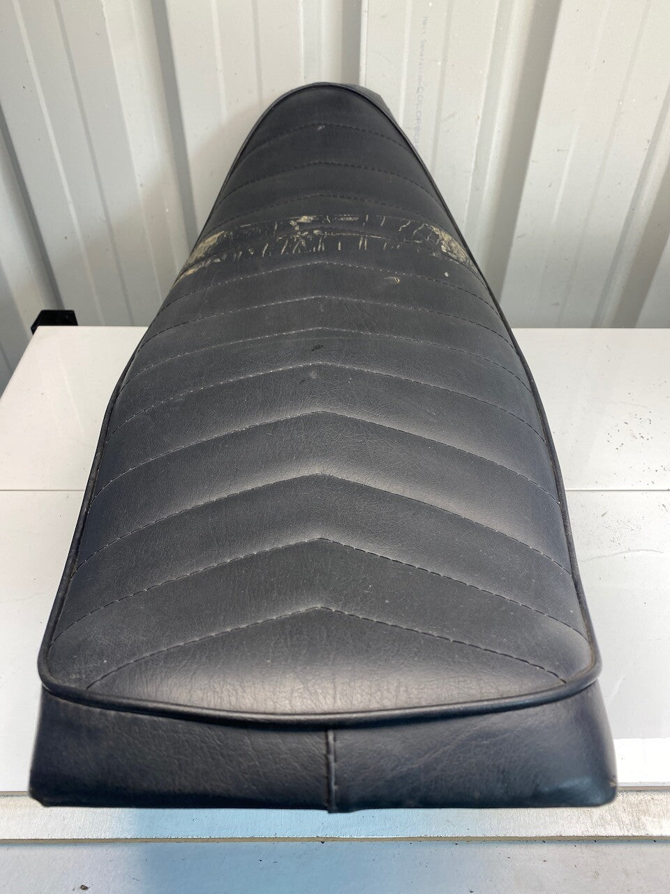 Yamaha XZ550 Seat & Latches