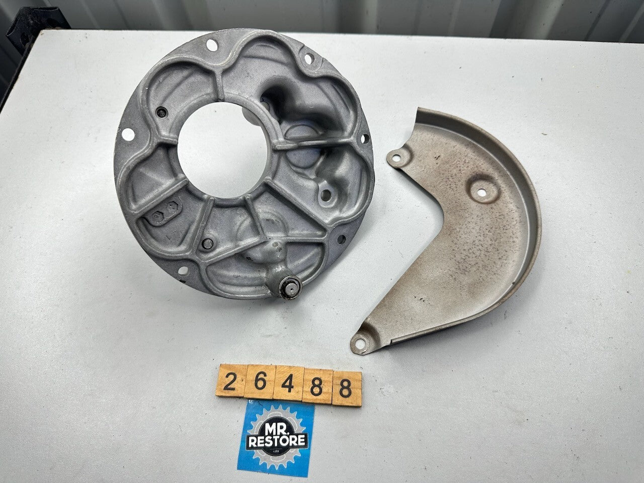 Honda CX500 '78-82' GL500 Transmission Holder Plate 11131-415  11131-415-000