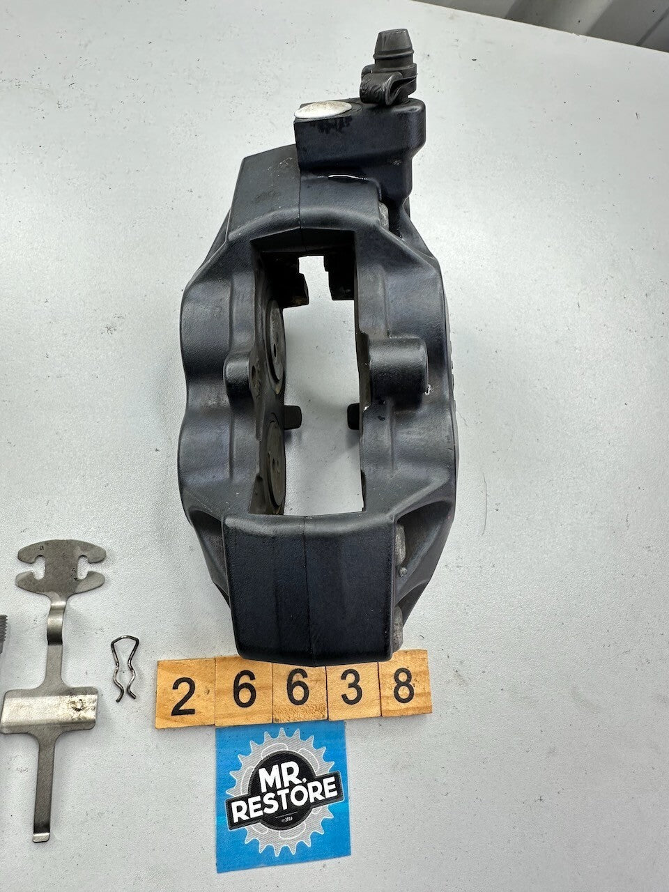 BMW K1200S R1200RT R1200S R1100S R1150GS Front Right Brake Caliper - (tested)