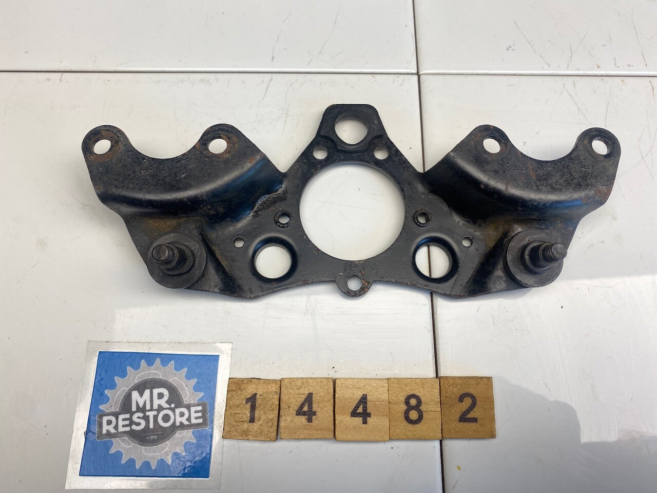 Yamaha RD250 RD400 Air Cooled Speedometer Tachometer Meters Bracket