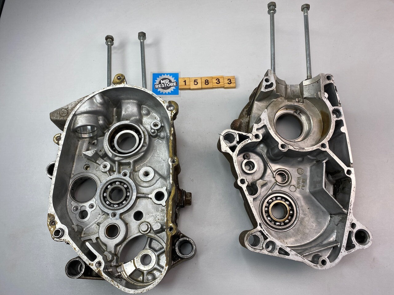 Yamaha V90 T Pair of Crank Cases 