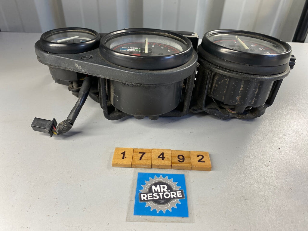 Kawasaki ZX2RC Dashboard Meters Instruments KMH -Tested