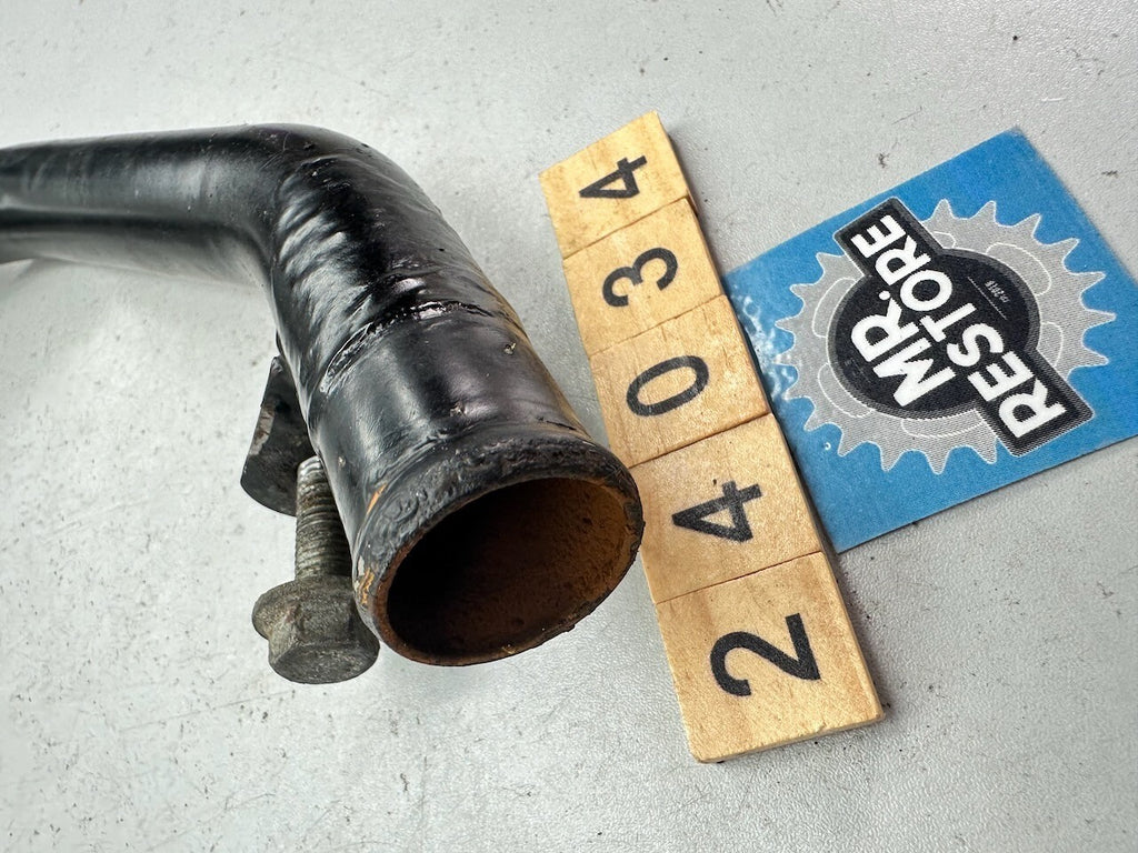 Triumph Speed Triple T300 - Lower Water Pipe
