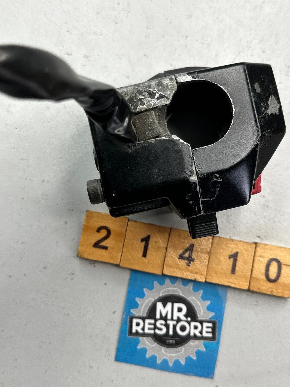 Yamaha TZR250 1KT 2MA SDR200 R/H Handlebar Switch 1KT-83975
