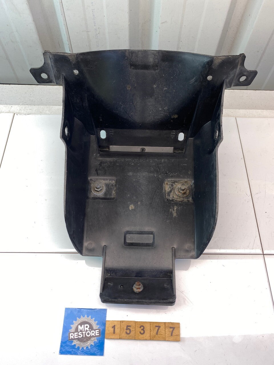 Suzuki GSX250F Across Rear Fender Mudguard License Plate Holder