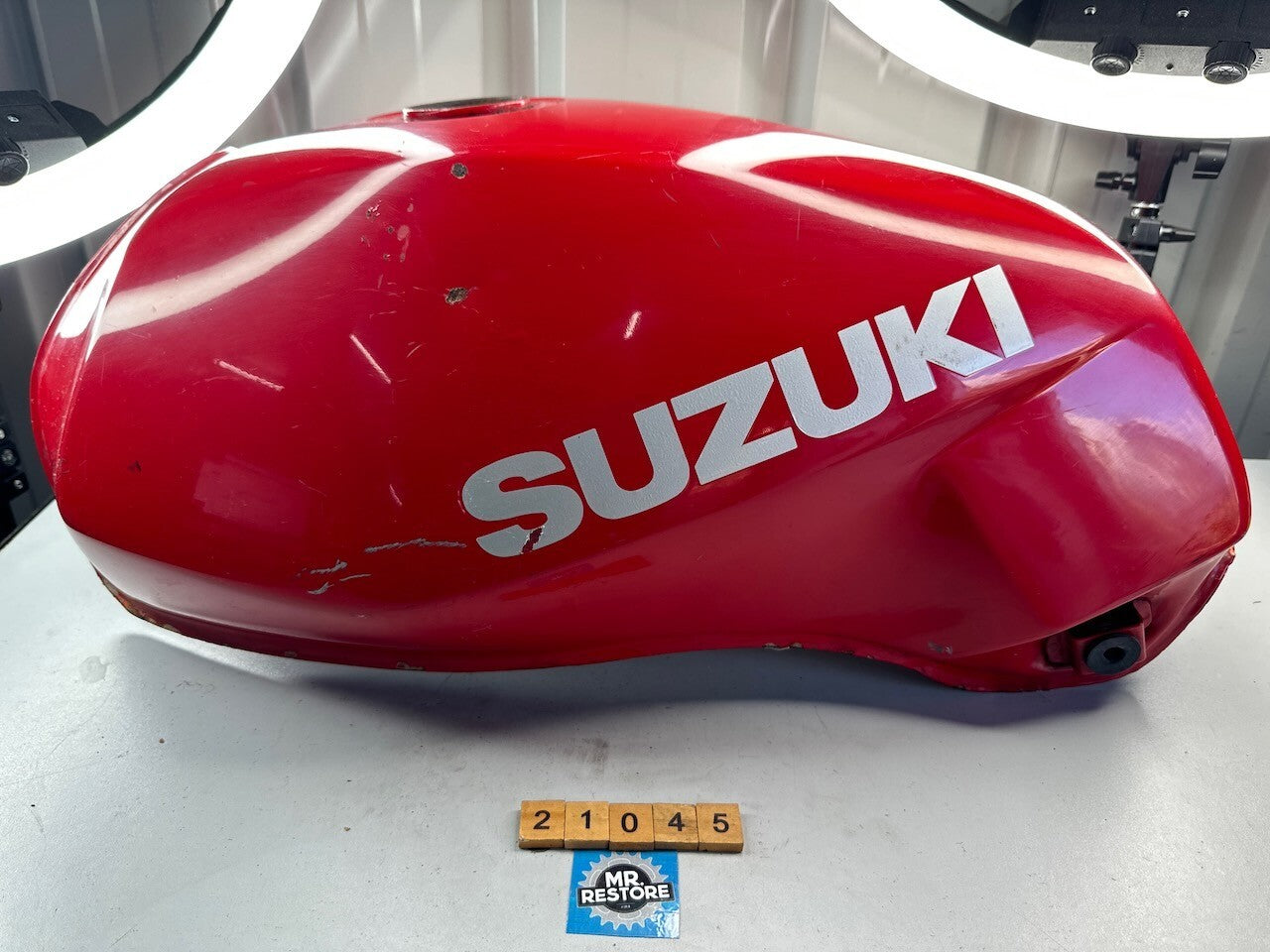 Suzuki GSX400 E Z GSX250 Fuel Tank