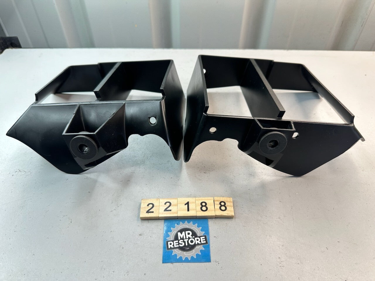 BMW G650GS F650GS Radiator Air Duct Vents 17112343554  17112343553