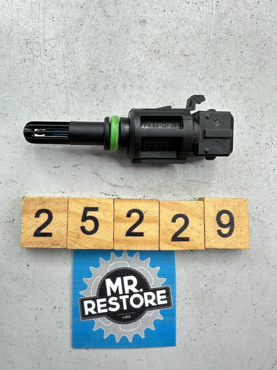BMW K1300R + Many Models Air Temperature Sensor 13629899008