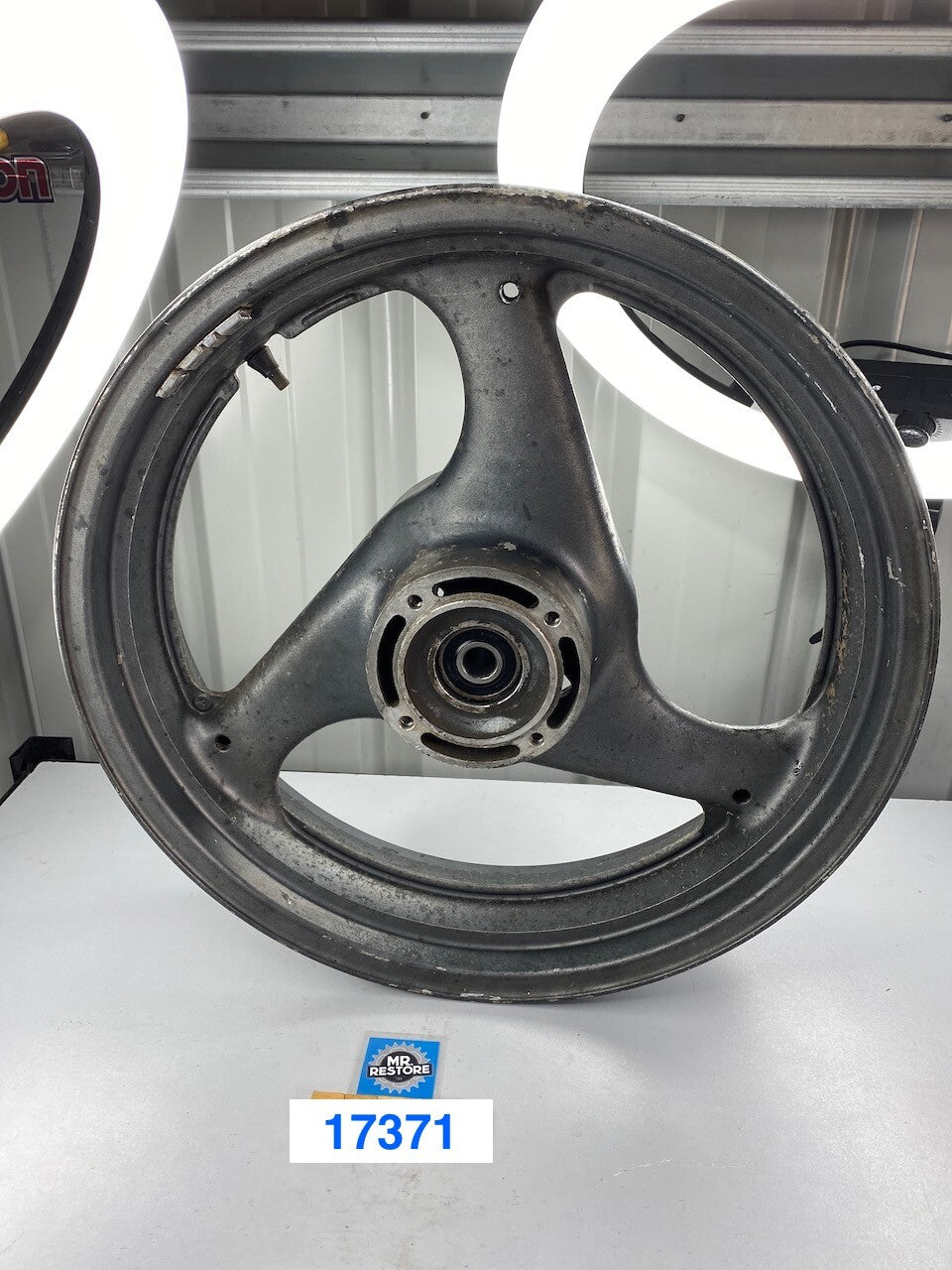 Suzuki GSX250F Across Rear Wheel 17x4.00