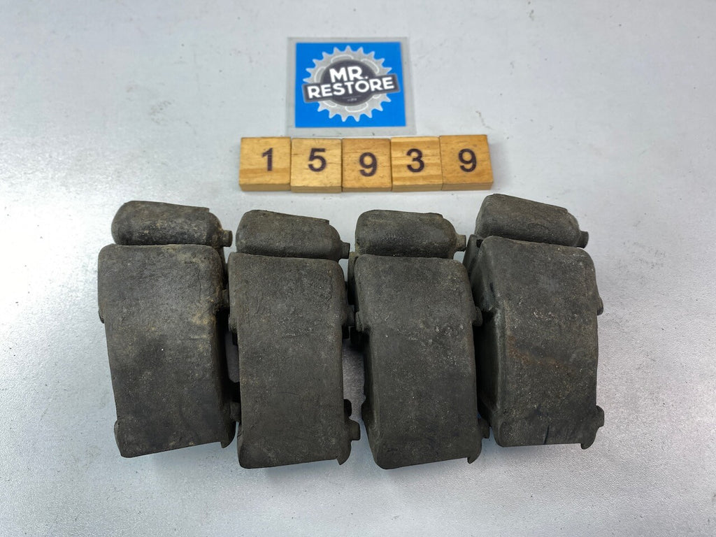 Honda CB250N CB400N CB250T CB400T CM400 Rear Damper Rubber x 4 - 41241-413-781