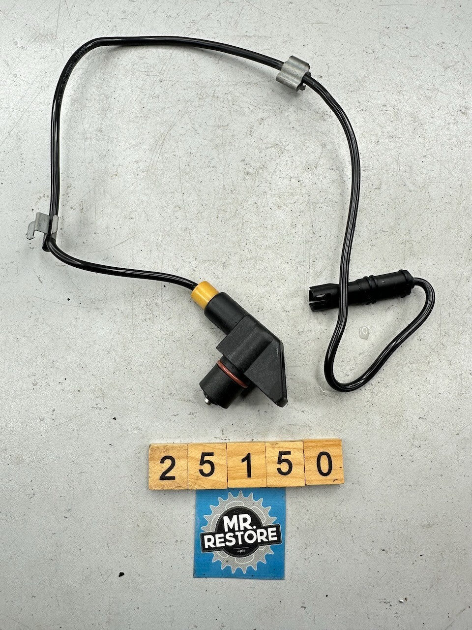 BMW K1300R '07-15' K1300S K1200S K1200R S1000RR Crankshaft Sensor
