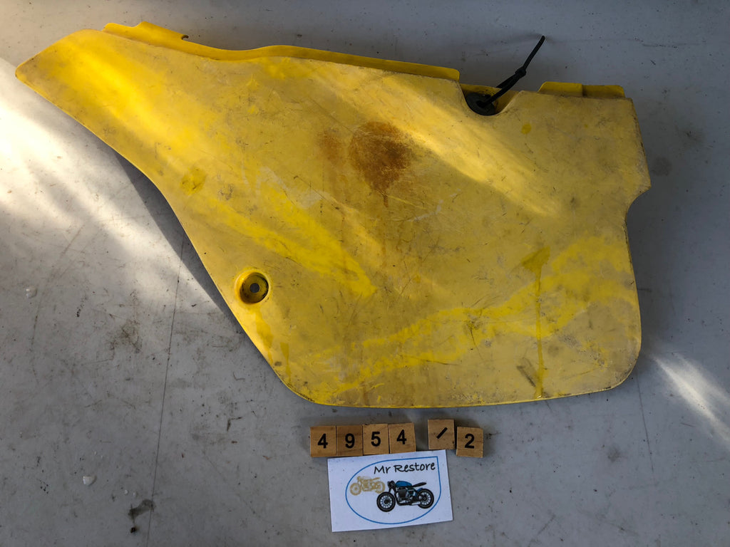 Suzuki RM125 Slingshot Side Panel L/H 47211-27C00 OEM 1988-89 - 2 available