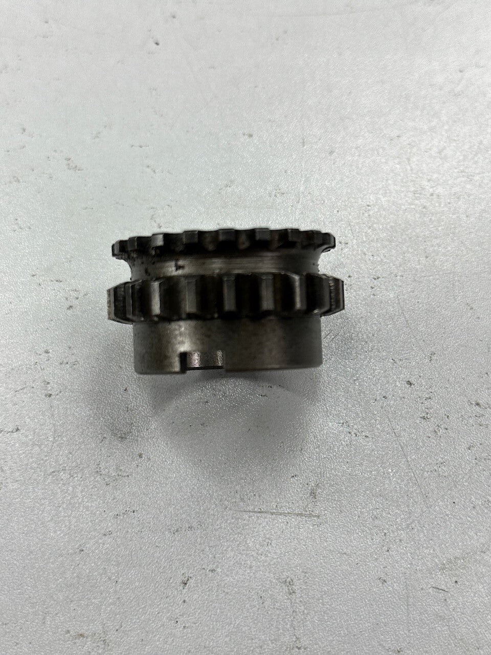 Suzuki GN250 DR250 GZ250 TU250 Cam Chain Drive Sprocket 12731-38200