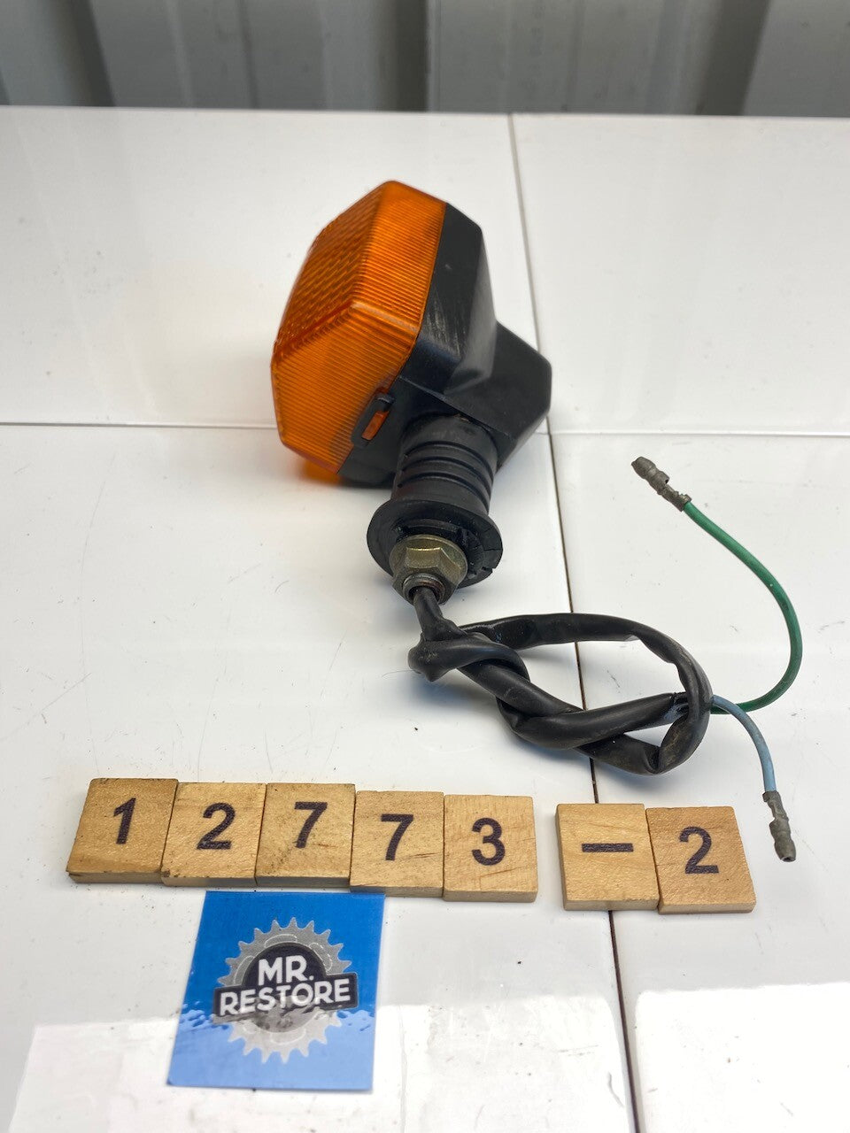 Honda Motorcycle Vintage Classic (XL XR ?) OEM indicator (tested)