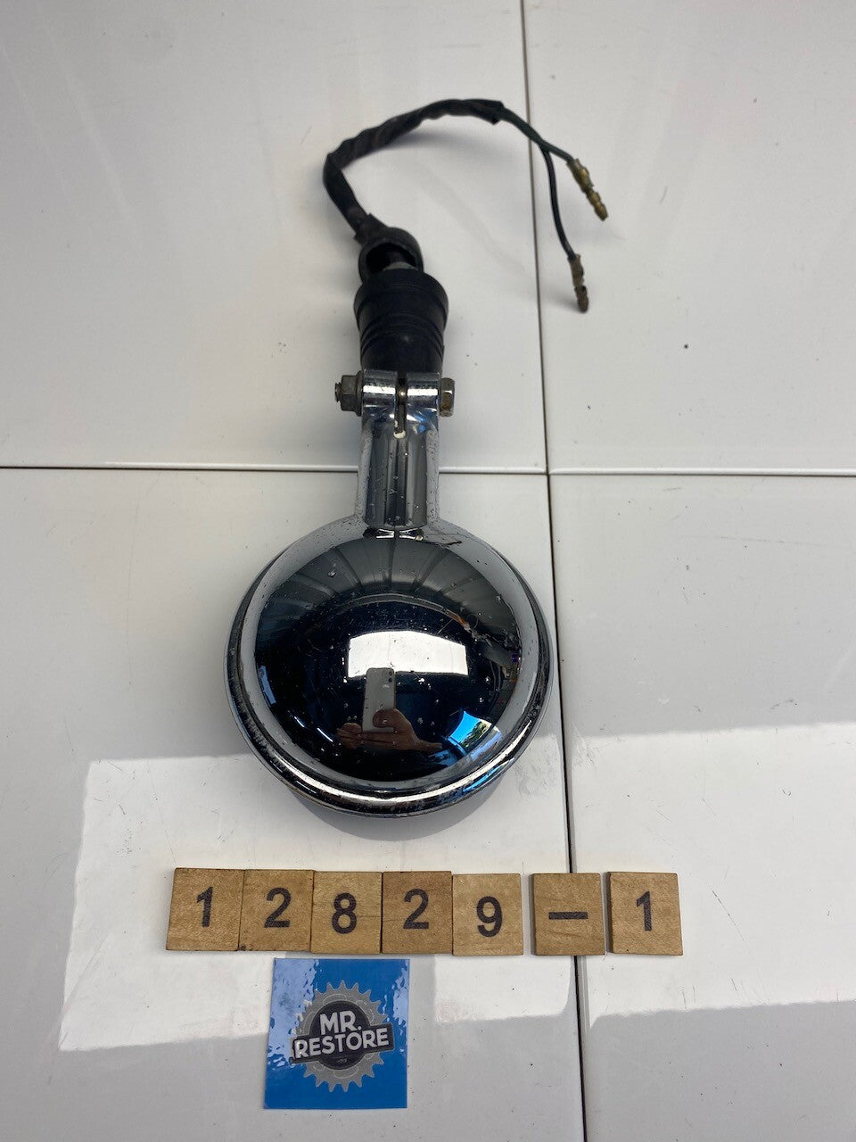 Yamaha XV 250 535 750 1000 OEM Indicator with Stanley Lens (tested)
