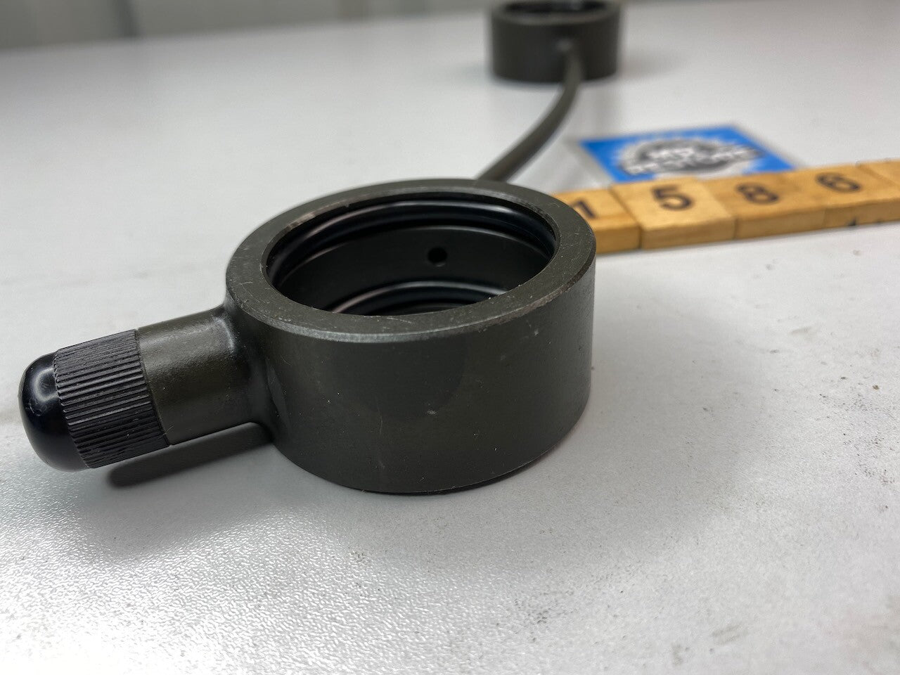Kawasaki ZX400 GPZ1100 Front Fork Air Tube Balancer 51044-1027