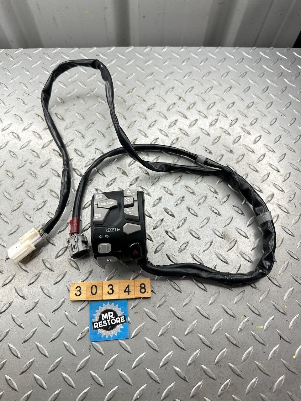 Kawasaki KLZ1000 Versys 1000 2019 SE Left Handlebar Switch 46091-0464