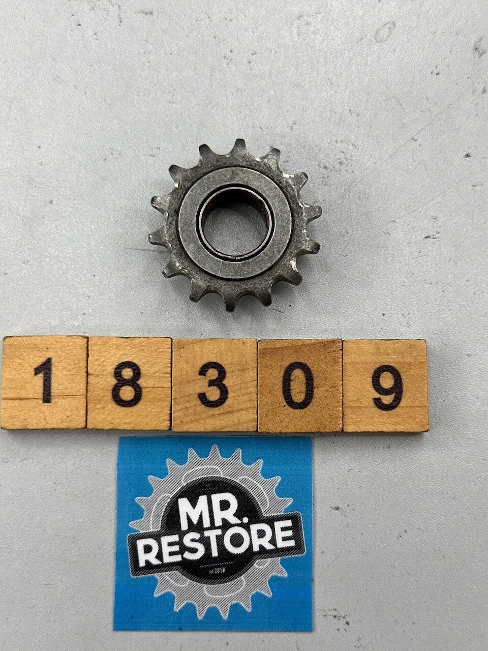 Yamaha XS500 TX500 Starter Motor Idle Sprocket 371-15525