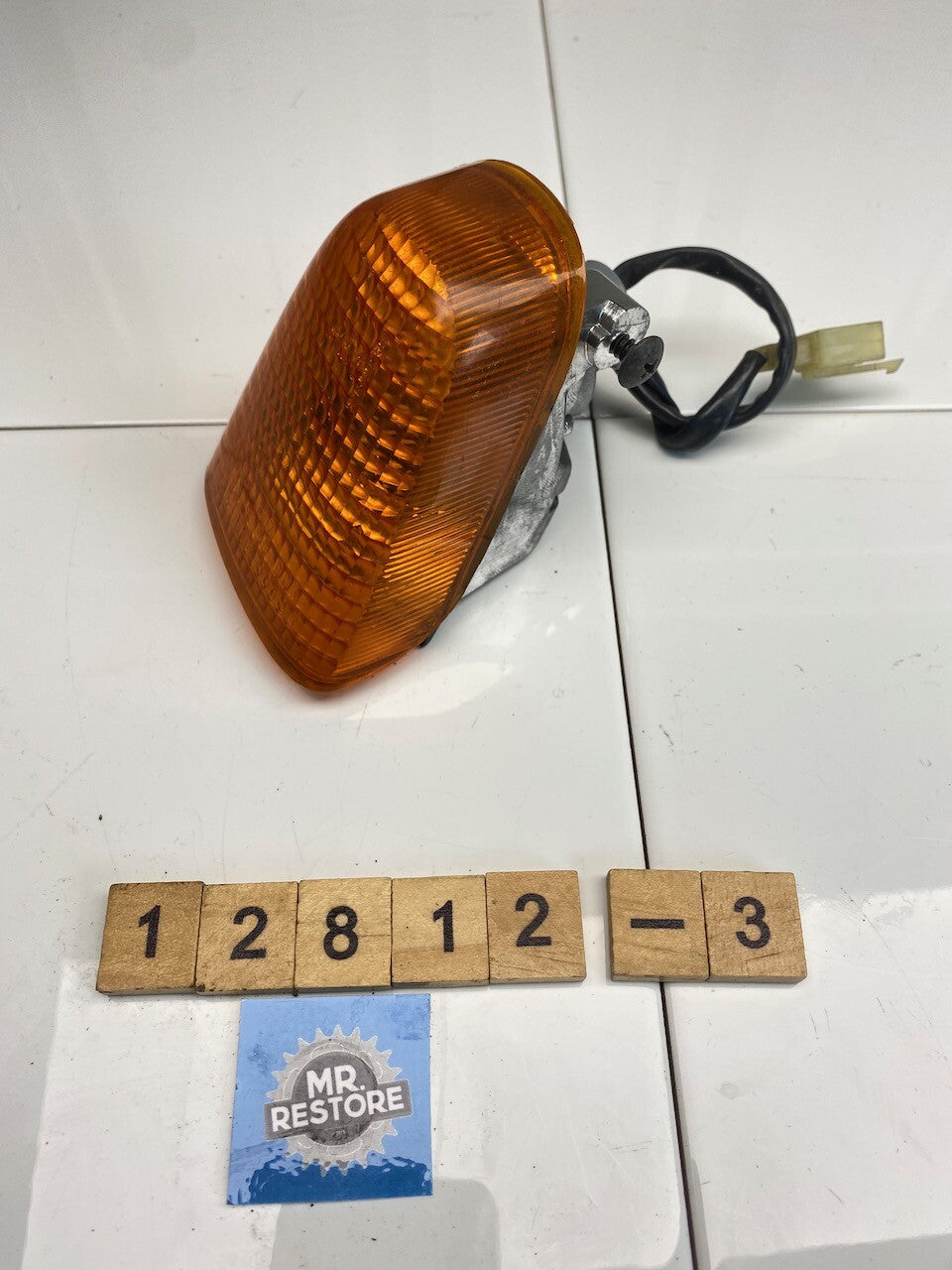 Kawasaki ZZR1100 R/H Rear Indicator Assy OEM