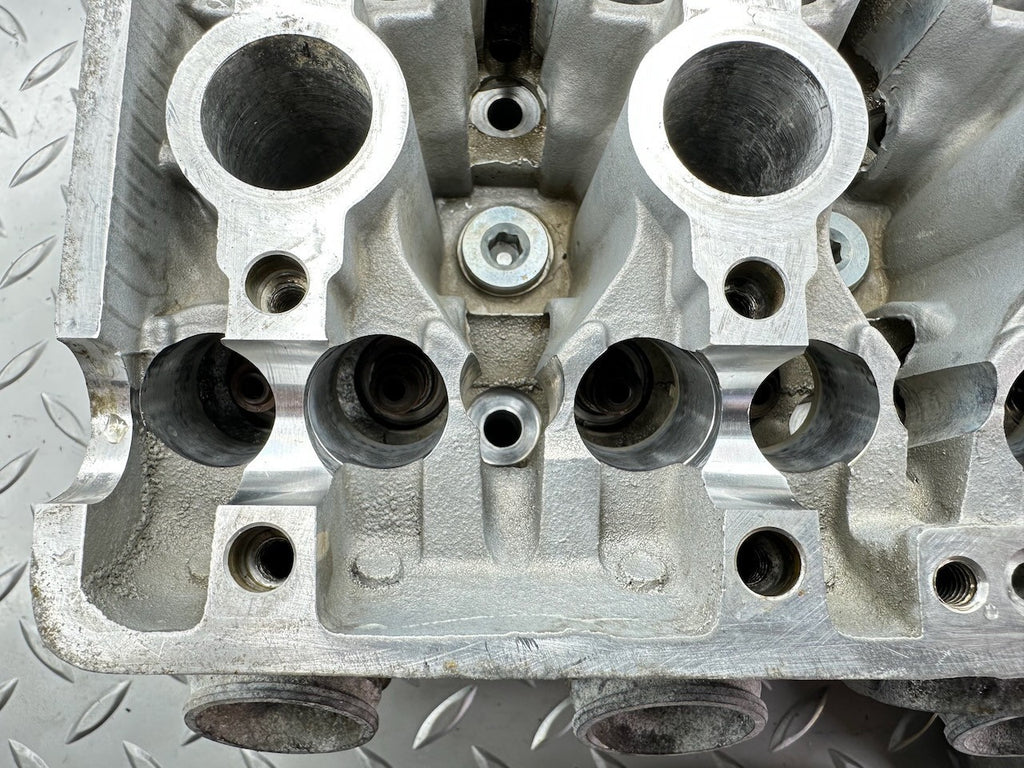 Honda CBR250R MC19 KY1 Cylinder Head