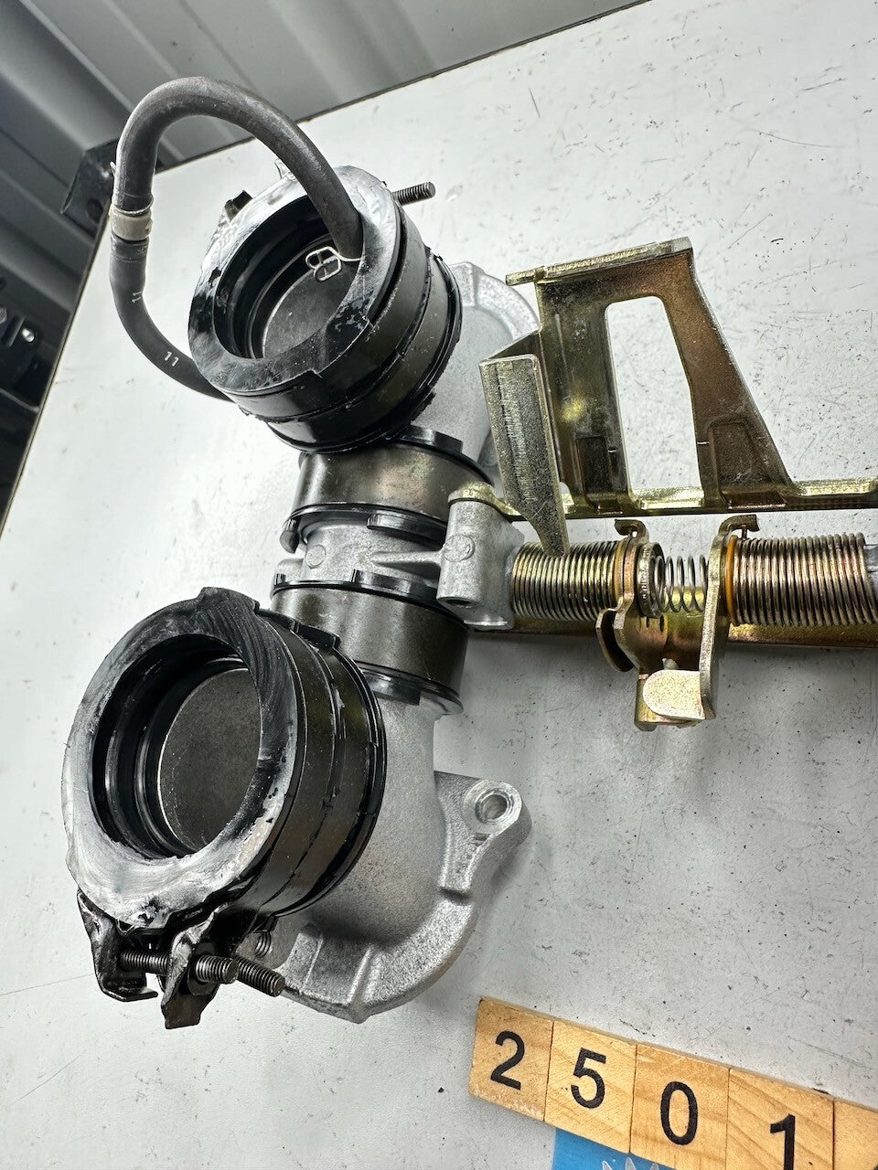 Yamaha V-Max 1200 VMX12 '85-03' Carburettor Joints 1 & 2 inc Rubbers - 1FK-13586