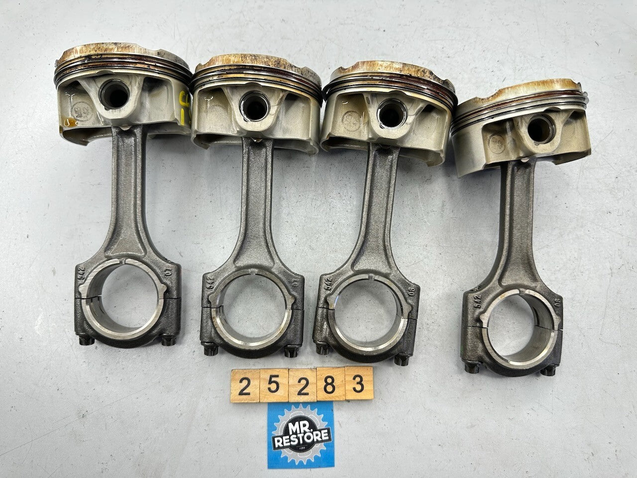 BMW K1300R Set Connecting Con Rod & Pistons (Std 80mm) 11257713547
