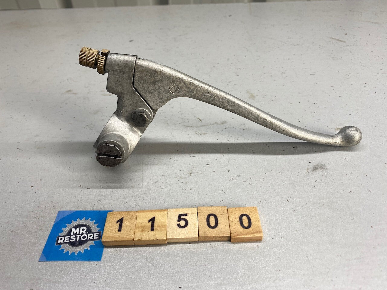 Honda CB200 Front Brake Lever & Perch - Original