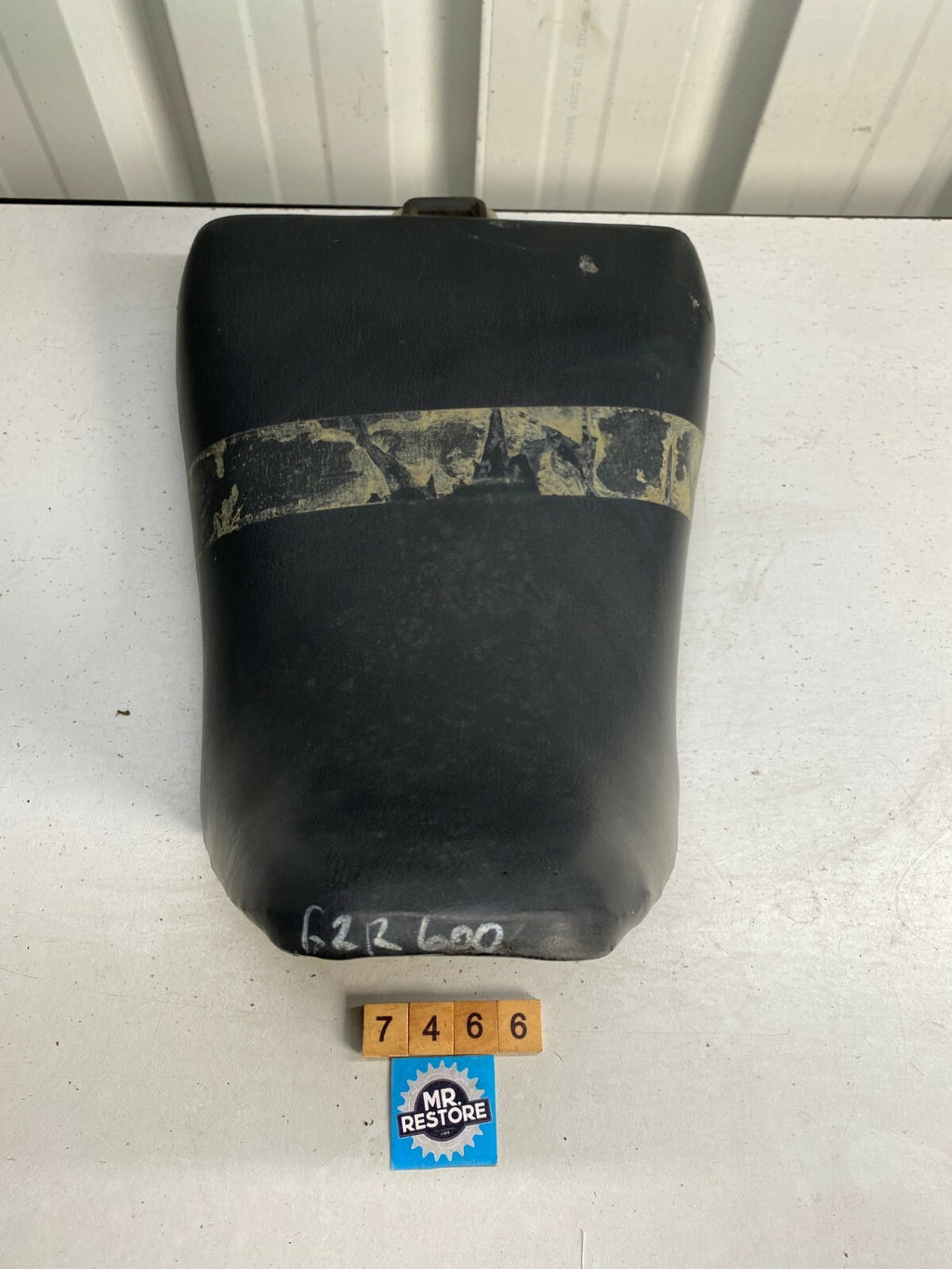 Yamaha FZR600 Riders Pilot Seat 1989-1995 3HE-24710-00