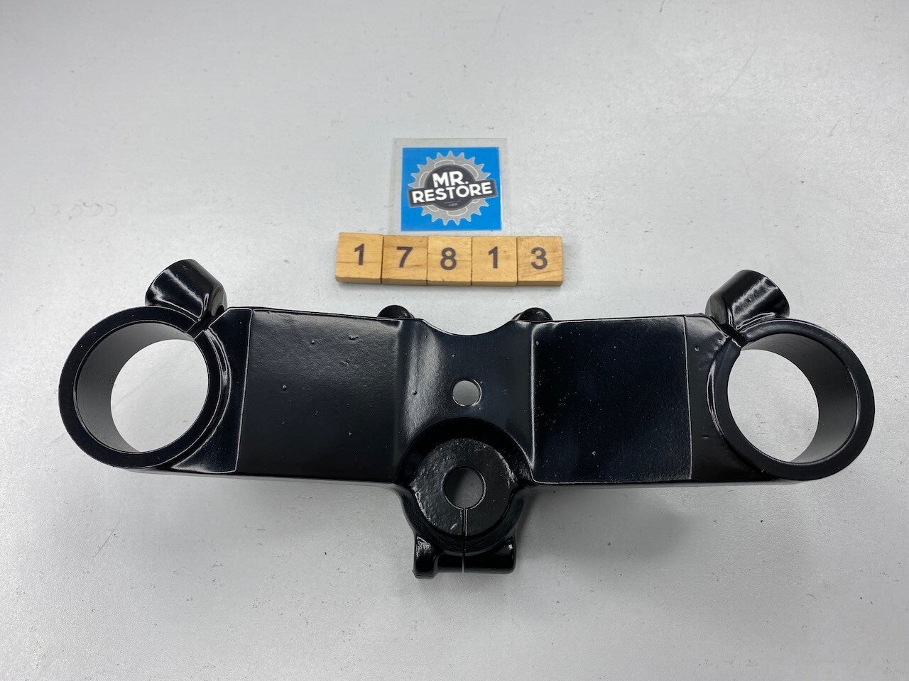 Suzuki RG500 RG400 Steering Stem Head 51311-20A00-291 - Repainted