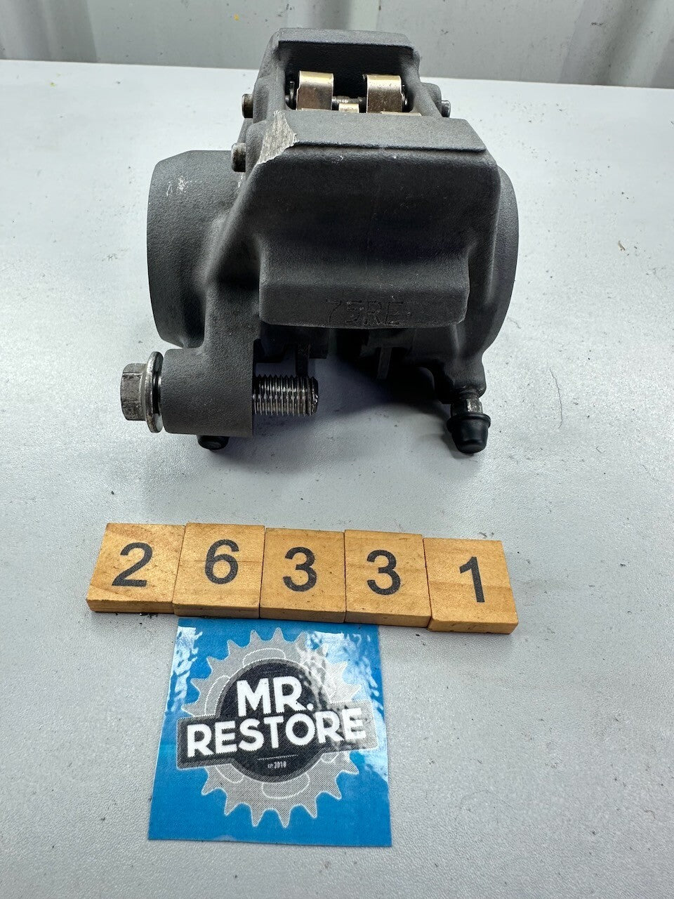 Yamaha XJR1300 Rear Brake Caliper 5EA-2580W-30  5EA-2580W-30-00 (tested)