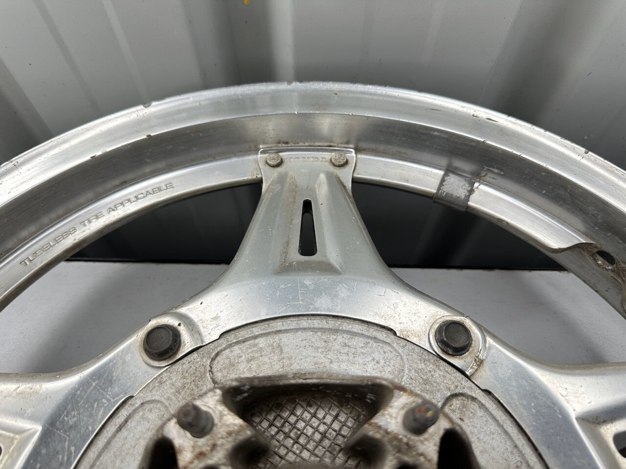 Honda Silver Rear Comstar Wheel Rim 18  x 2.15 (Jan 79)