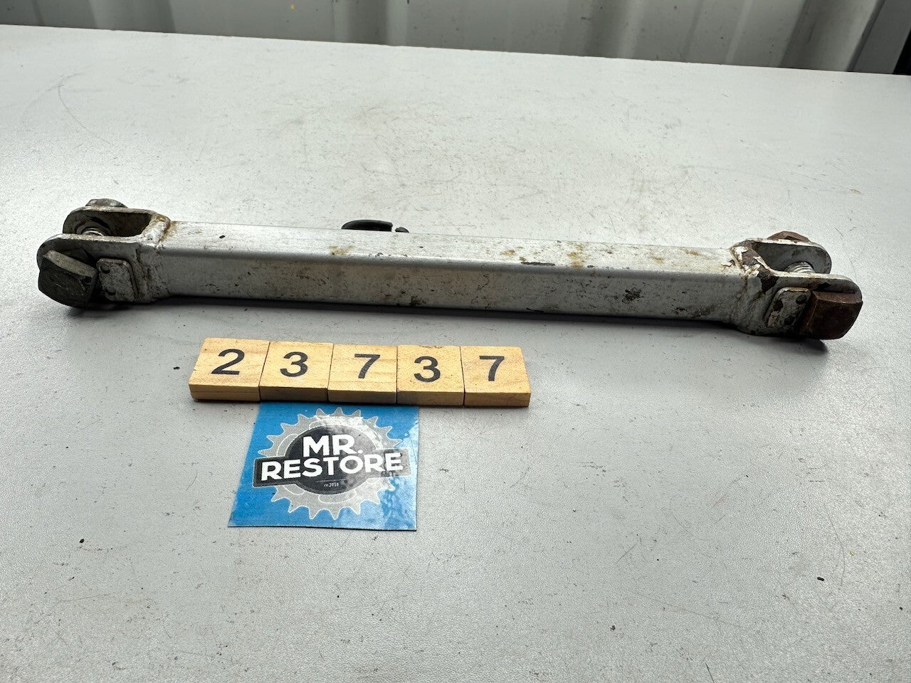 Kawasaki ZZR250 ZX250 GPX250 EX250 '88-07' Brake Torque Rod