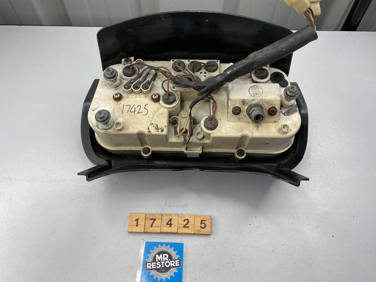 Kawasaki GPZ500S Dashboard Instruments Meters KMH Tested (showing only 8500ks)
