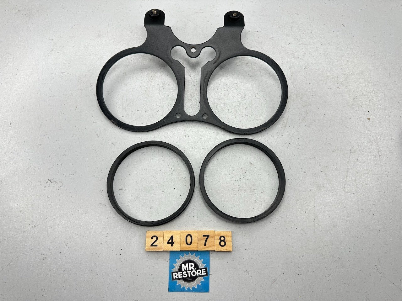Triumph Speed Triple T300 Thunderbird - Instruments Meters Mounting Plate