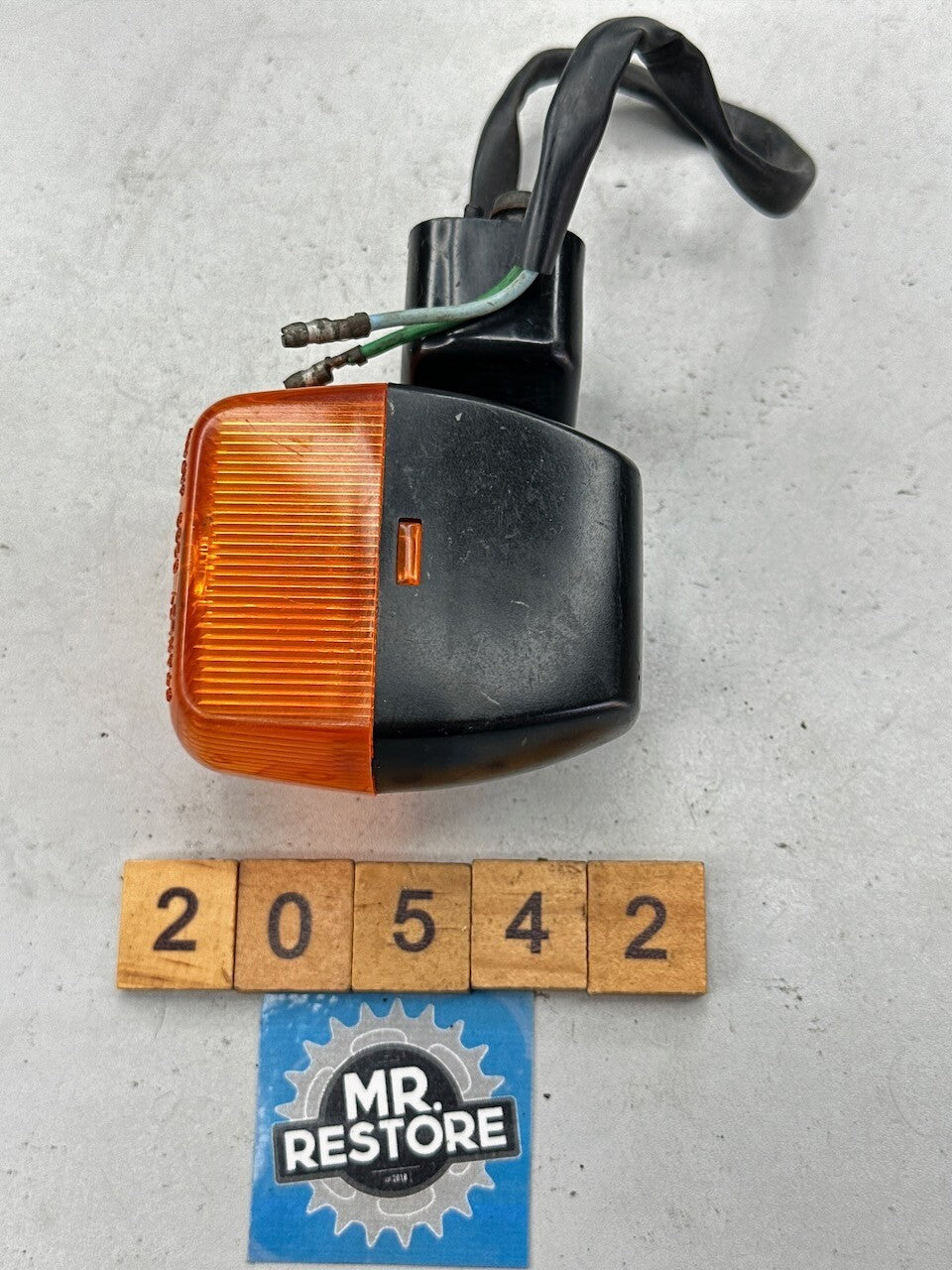Honda CBR250R MC19 OEM R/H Indicator (tested)