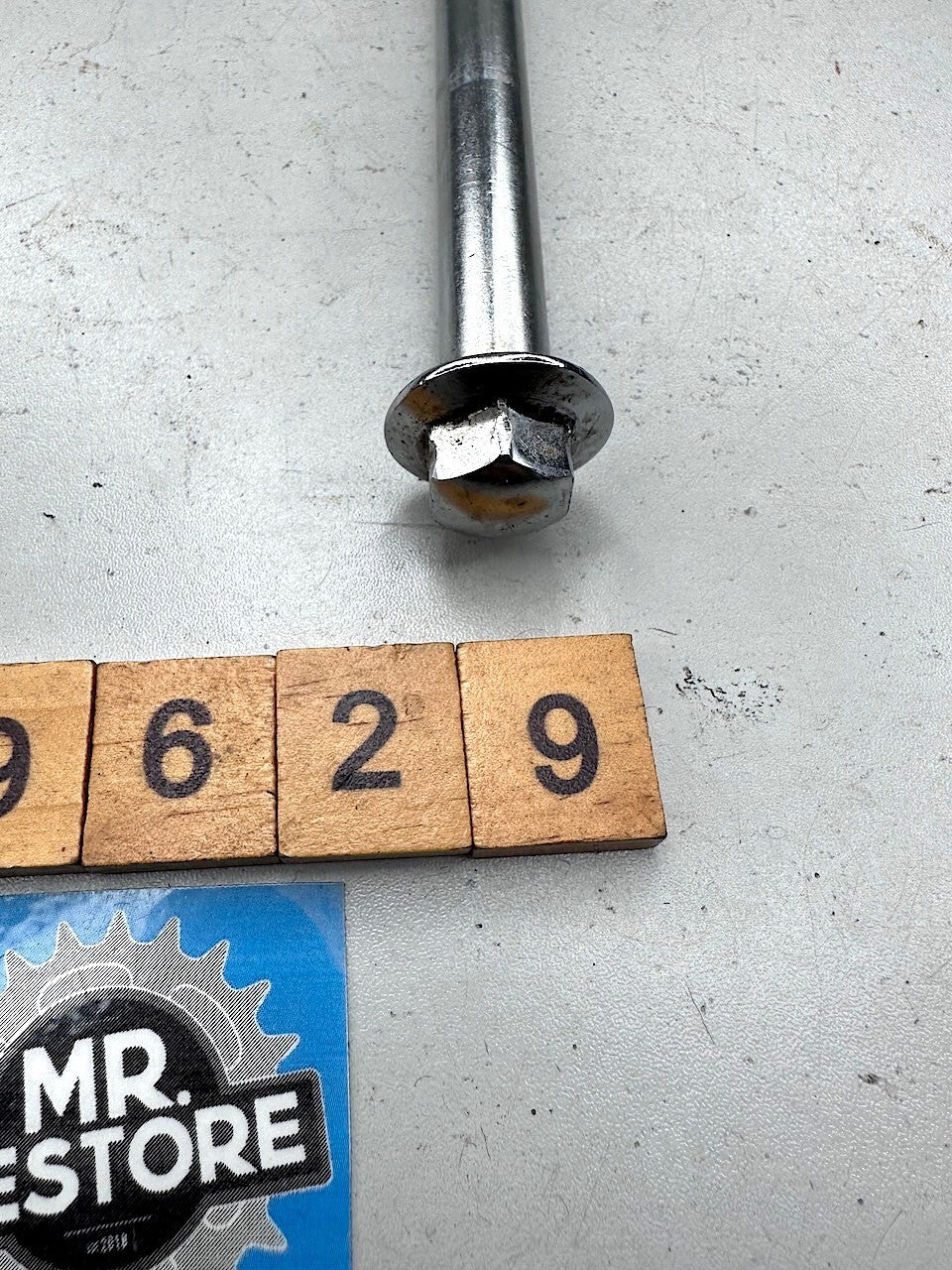 Yamaha FJ1200 FJ1100 Lower Engine Mount Bolt 90105-12314